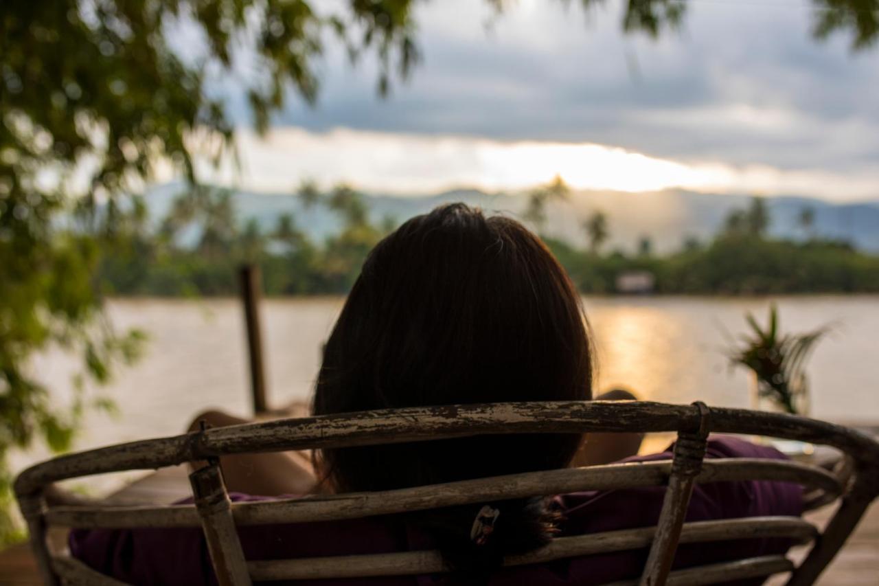 Sabay Beach Kampot Exteriör bild